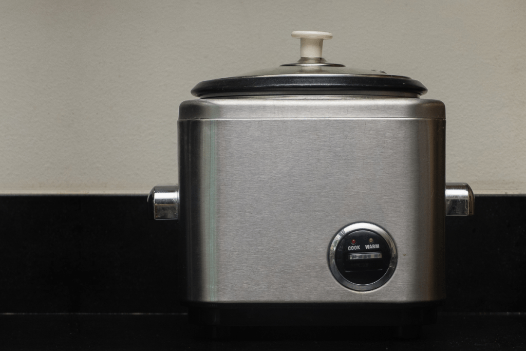 best japanese rice cooker - featured image
