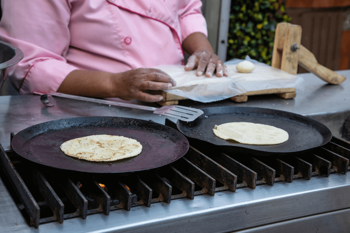 Cast Iron Griddle Oval Skillet Comal Para Tortillas Flat Pan – Appliances