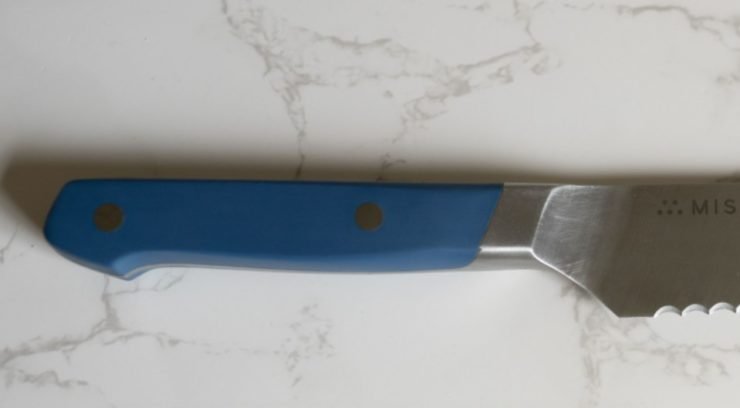 misen-bread-knife-handle-bolster-heel
