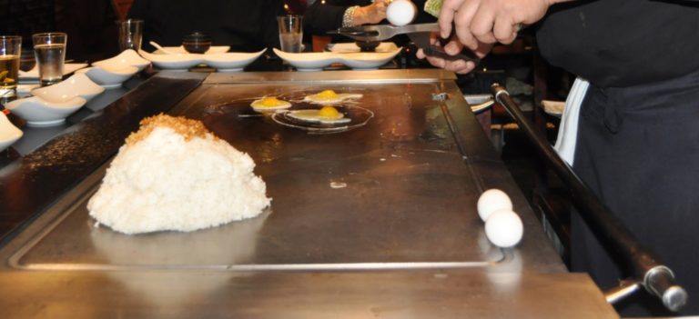 what-sauce-do-hibachi-chefs-use-on-rice-secret-revealed