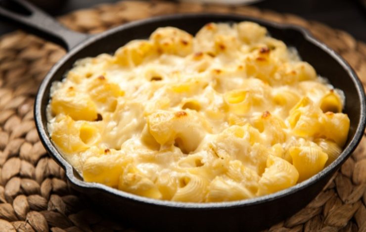 Mac and Cheese in a pan