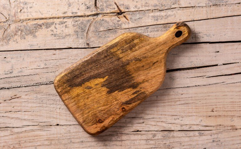 how to disinfect a wood cutting board