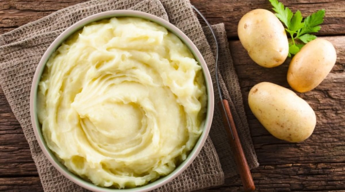 10 Great Mashed Potatoes Substitutes & When To Use Them