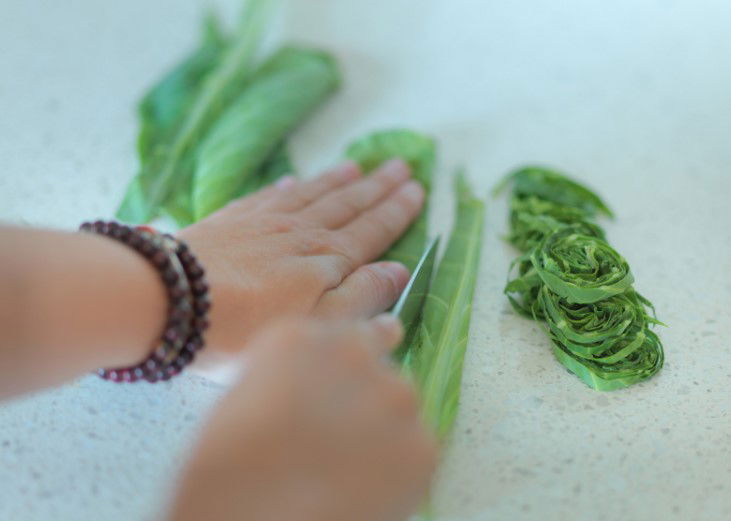 Slicing a Fresh lettuce Leaf