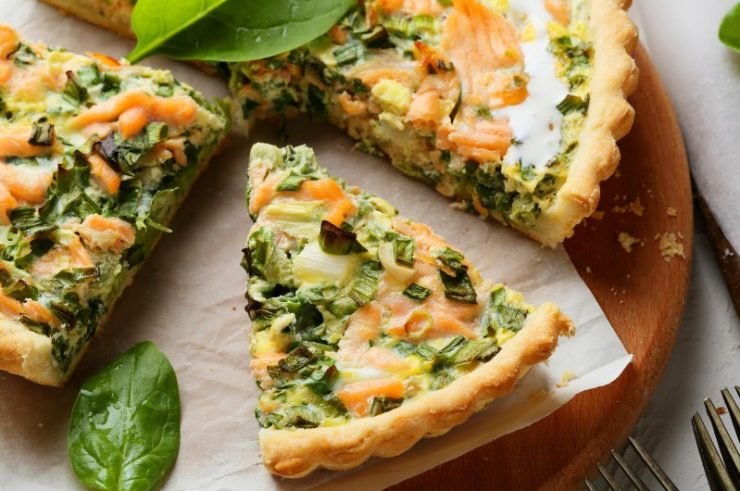 rustic salmon quiche with spinach