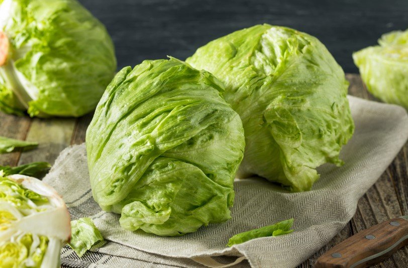 how to cut iceberg lettuce