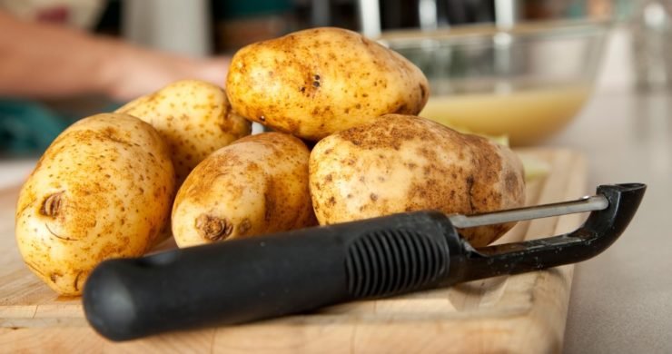 Potatoes and Peeler